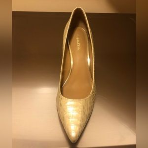 Calvin Klein Pumps Gold Patent Leather
